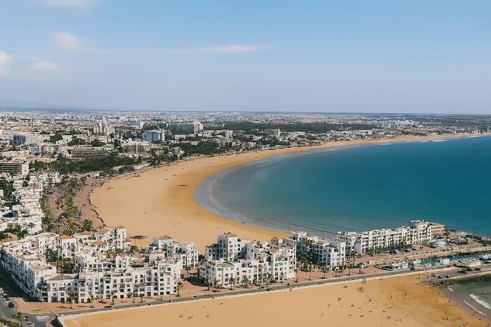 découvrez notre guide pratique des tarifs des taxis à agadir pour préparer vos déplacements en toute sérénité et éviter les mauvaises surprises.