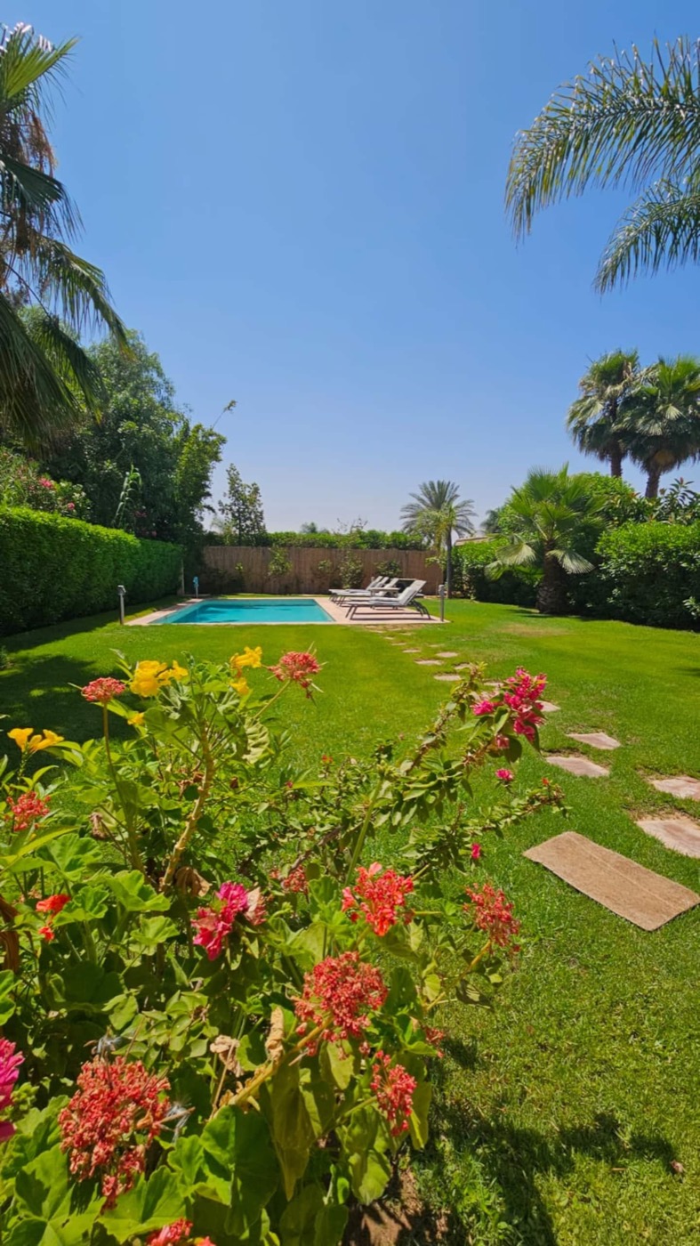 Alia â villa avec piscine Ă Agadir