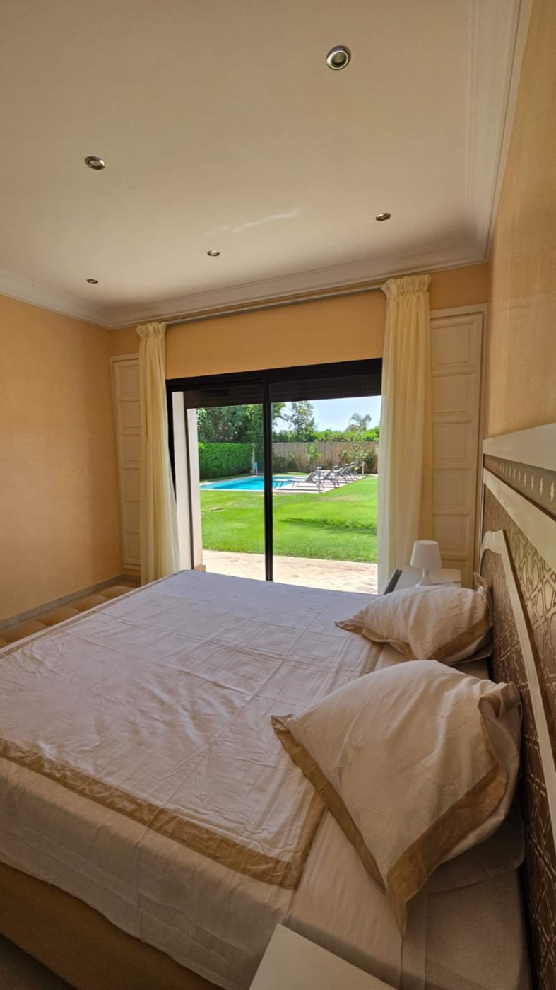 Alia â villa avec piscine Ă Agadir