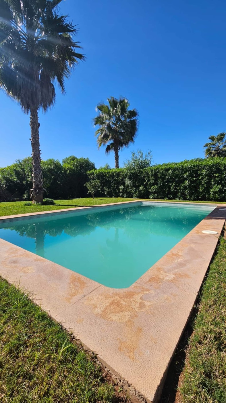 Nour â villa avec piscine Ă Agadir